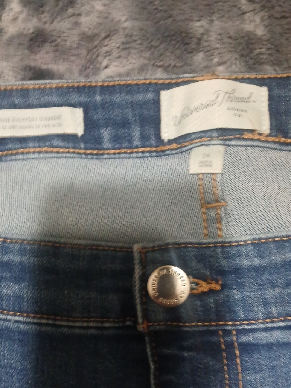 Universal Thread Medium Blue High-Rise Jeans with Orange Stitching